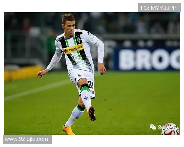 弗赖堡与门兴精彩对决视频回顾分析全场亮点与精彩瞬间分享