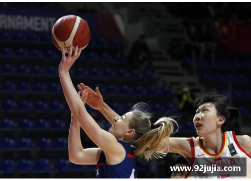 WNBA美丽力量：揭秘最具魅力的球员们